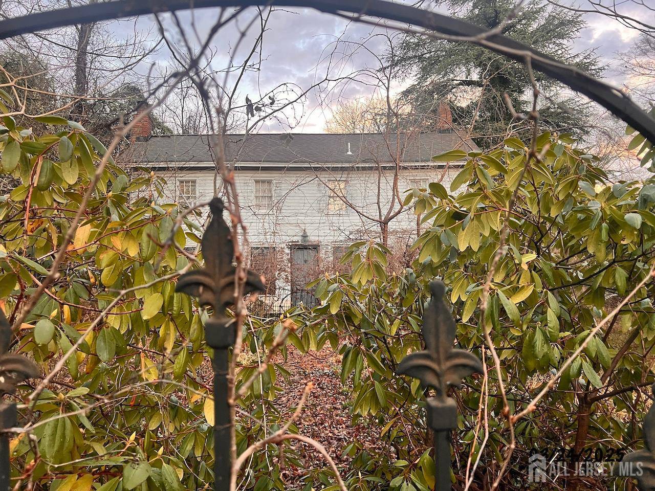 Middletown, NJ 07748,8 Church ST