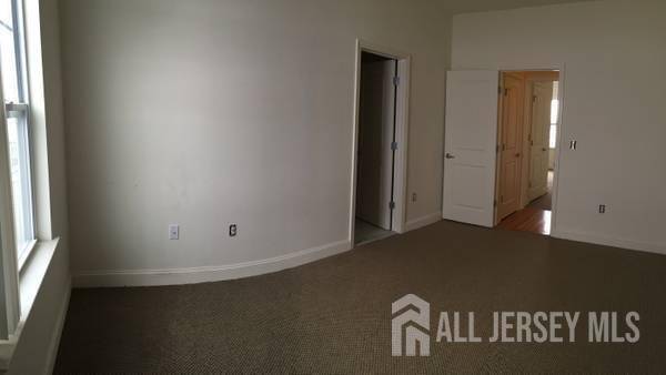 Sayreville, NJ 08859,406 Giordano AVE