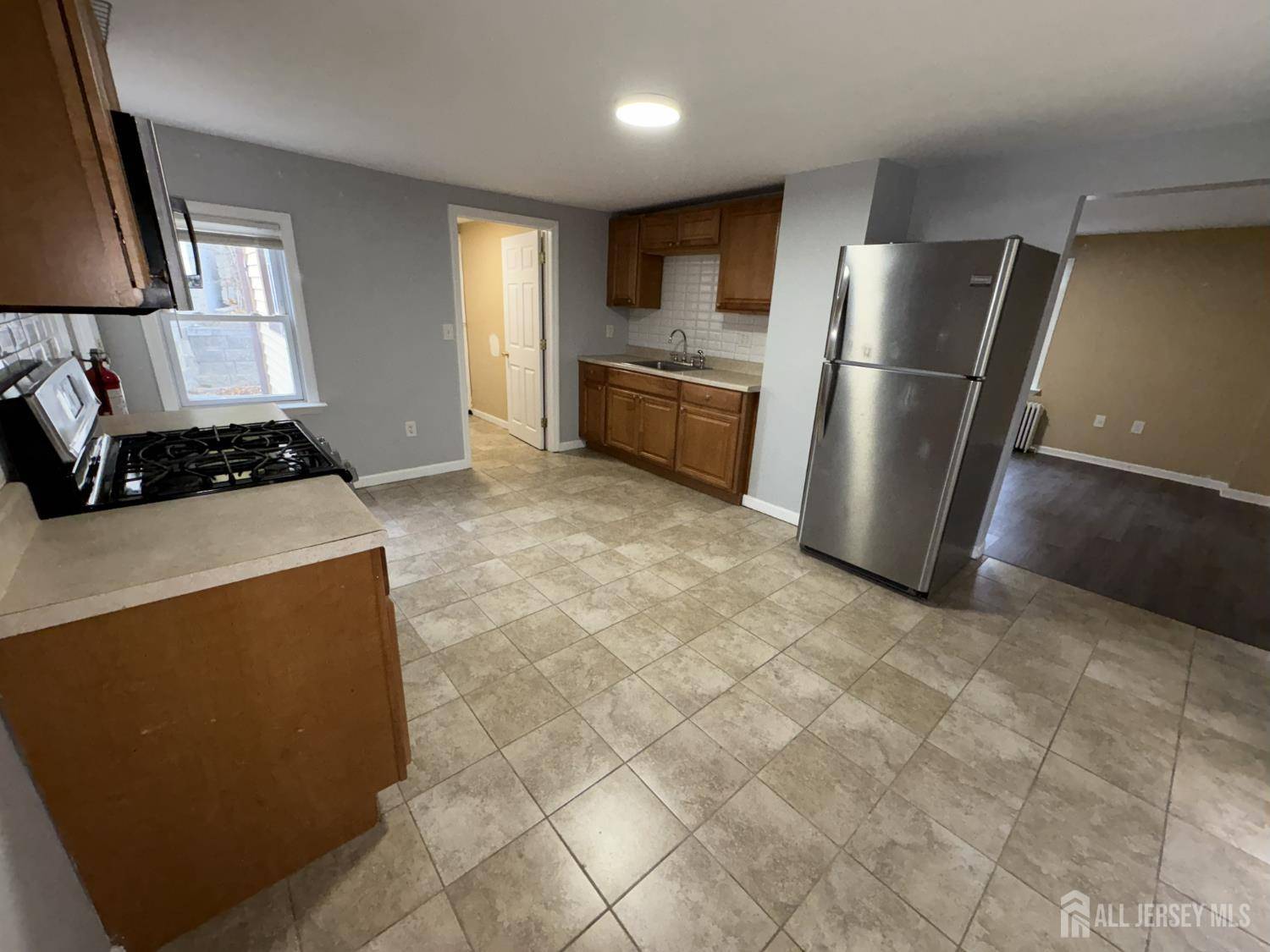 Sayreville, NJ 08872,35 Hensler LN