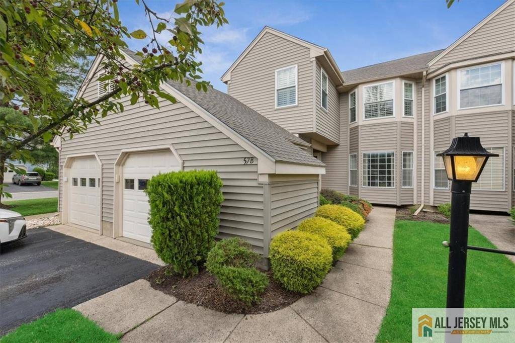 Jamesburg, NJ 08831,57 Yorkshire DR #57B