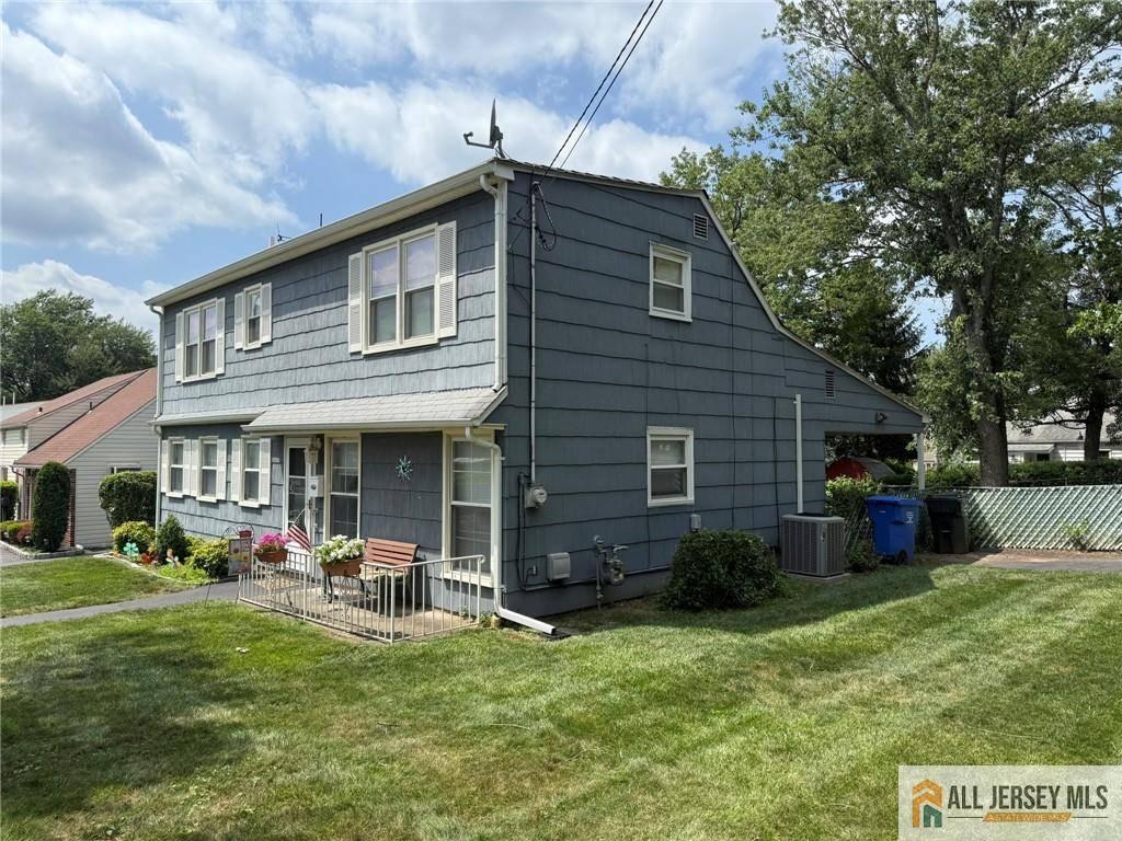 Iselin, NJ 08830,75 W Henry PL
