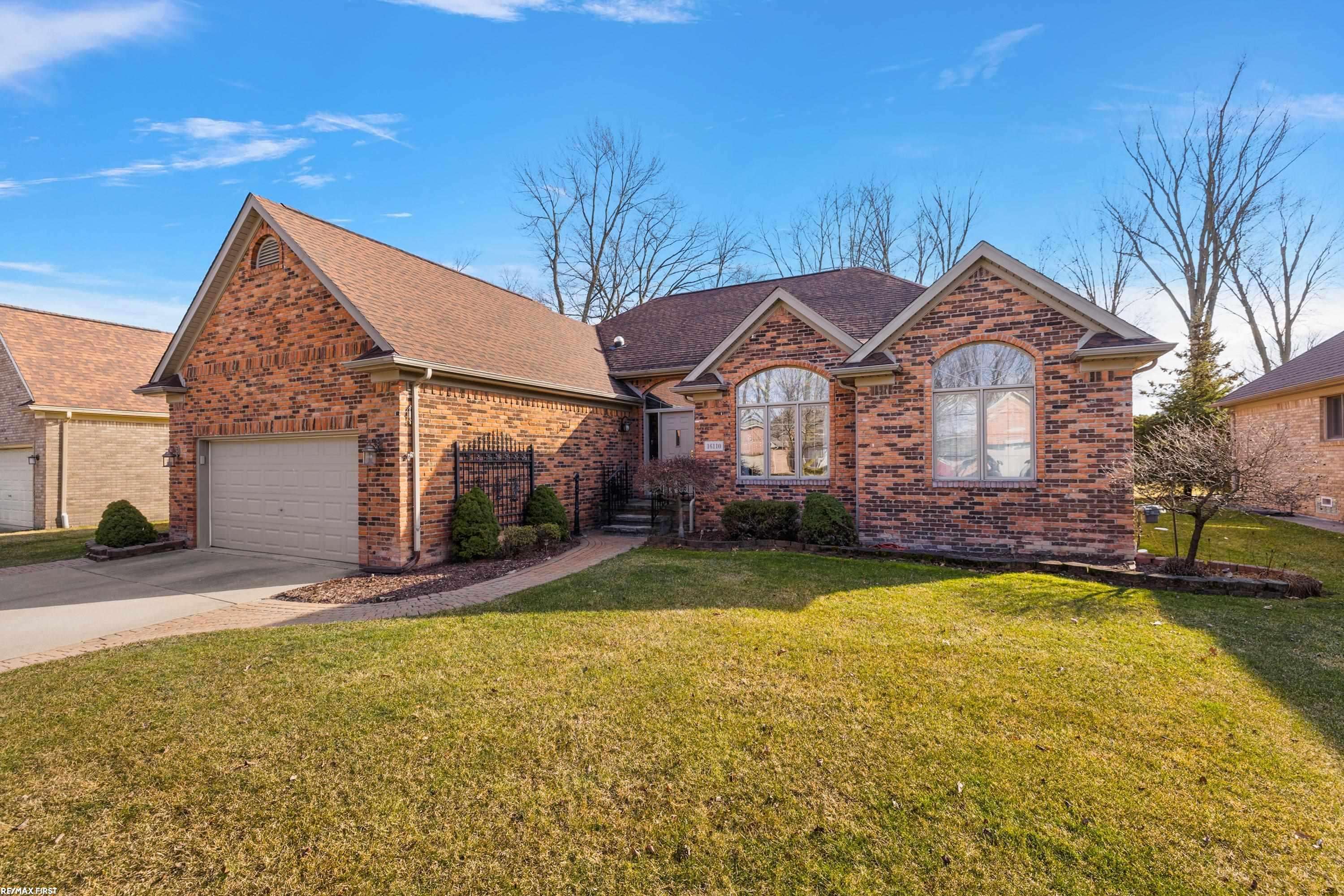 Clinton Township, MI 48038,16110 Vista Woods Court
