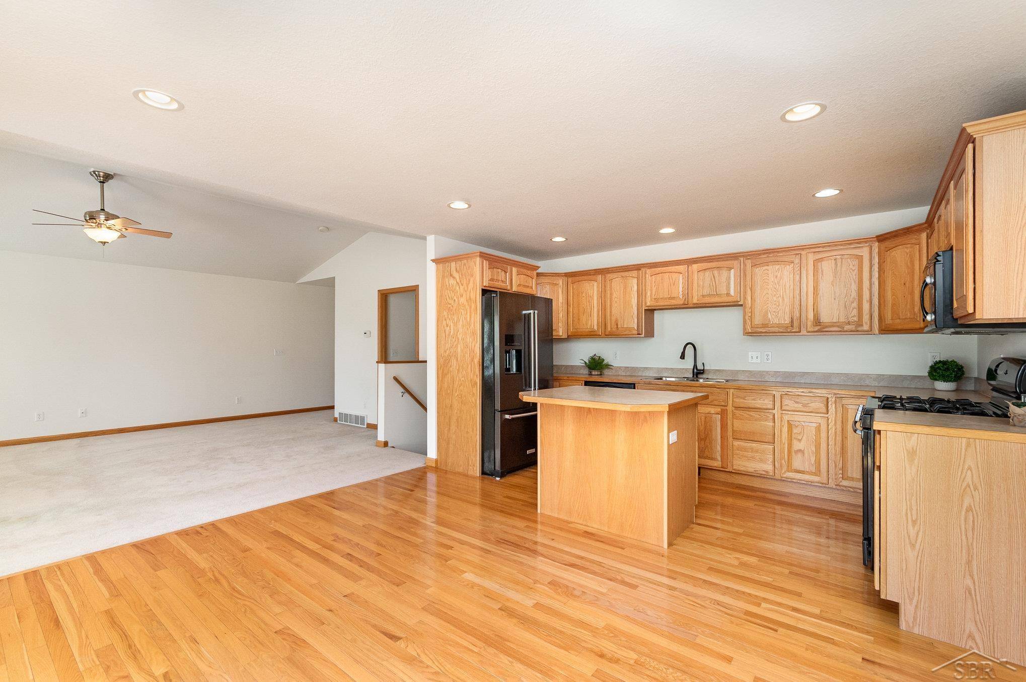 Freeland, MI 48623,8314 Goldfinch Drive