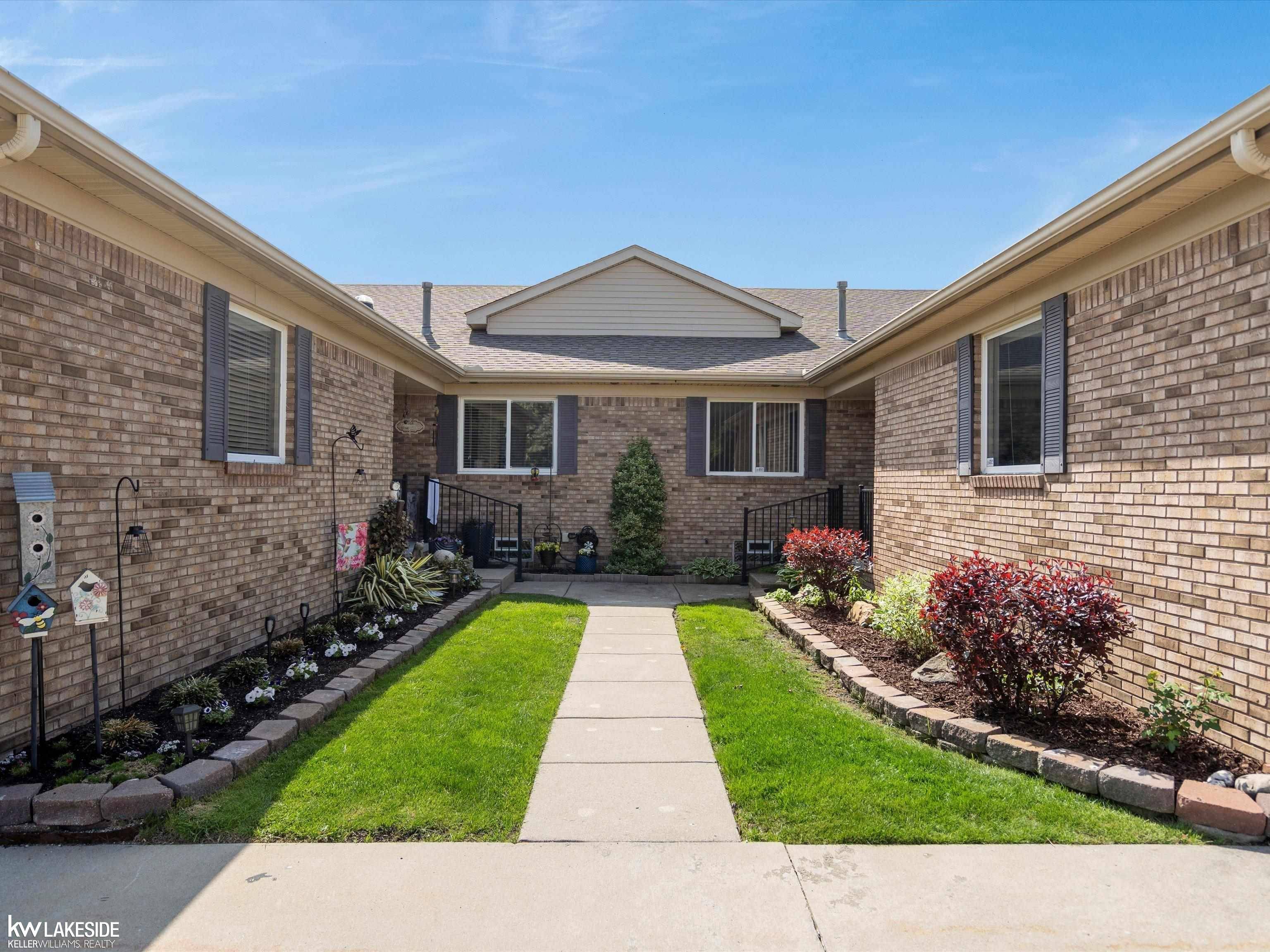 Chesterfield Twp, MI 48051,30596 VICTORIA Court