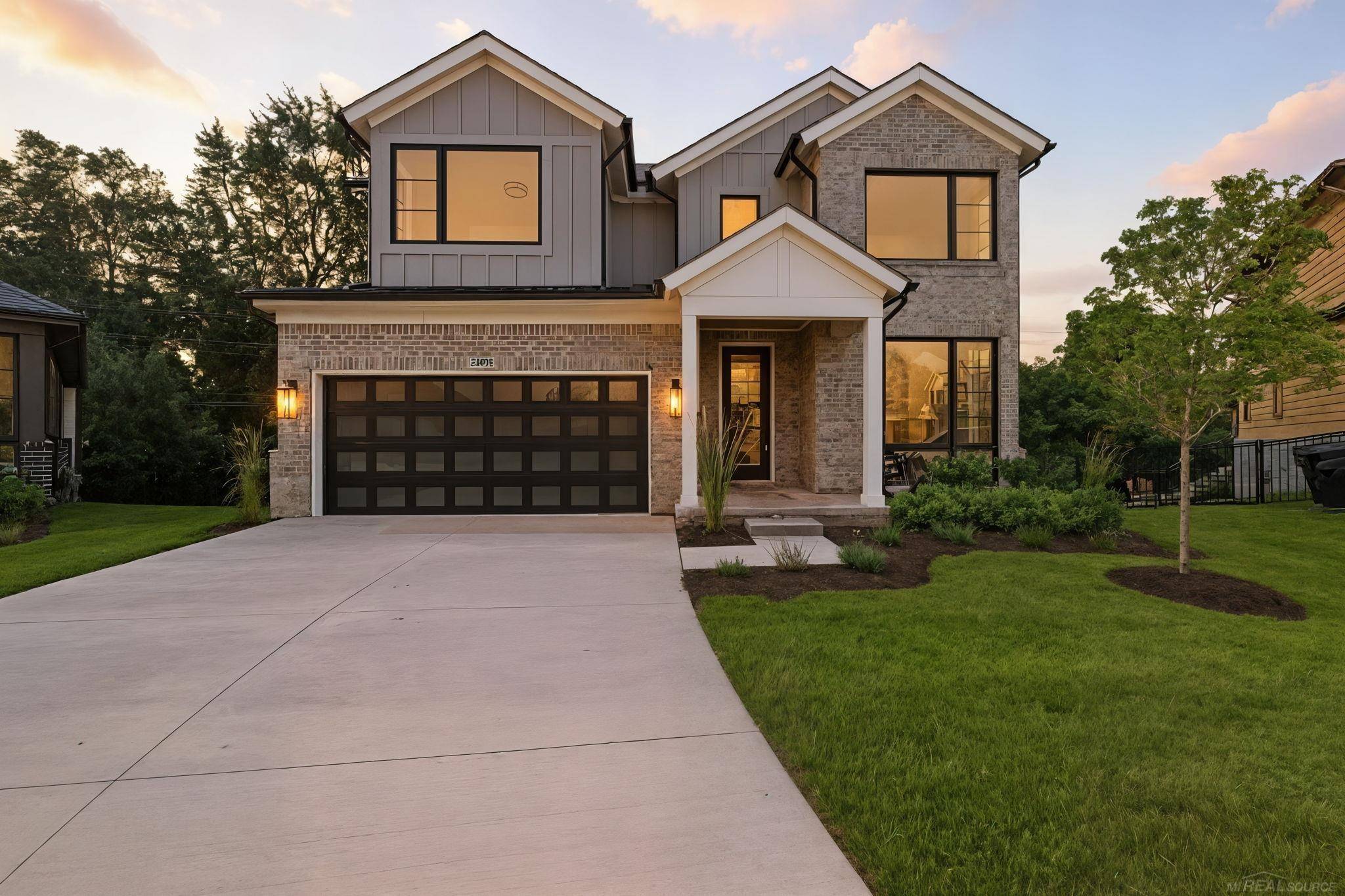 Shelby Twp, MI 48316,54695 Camden Court