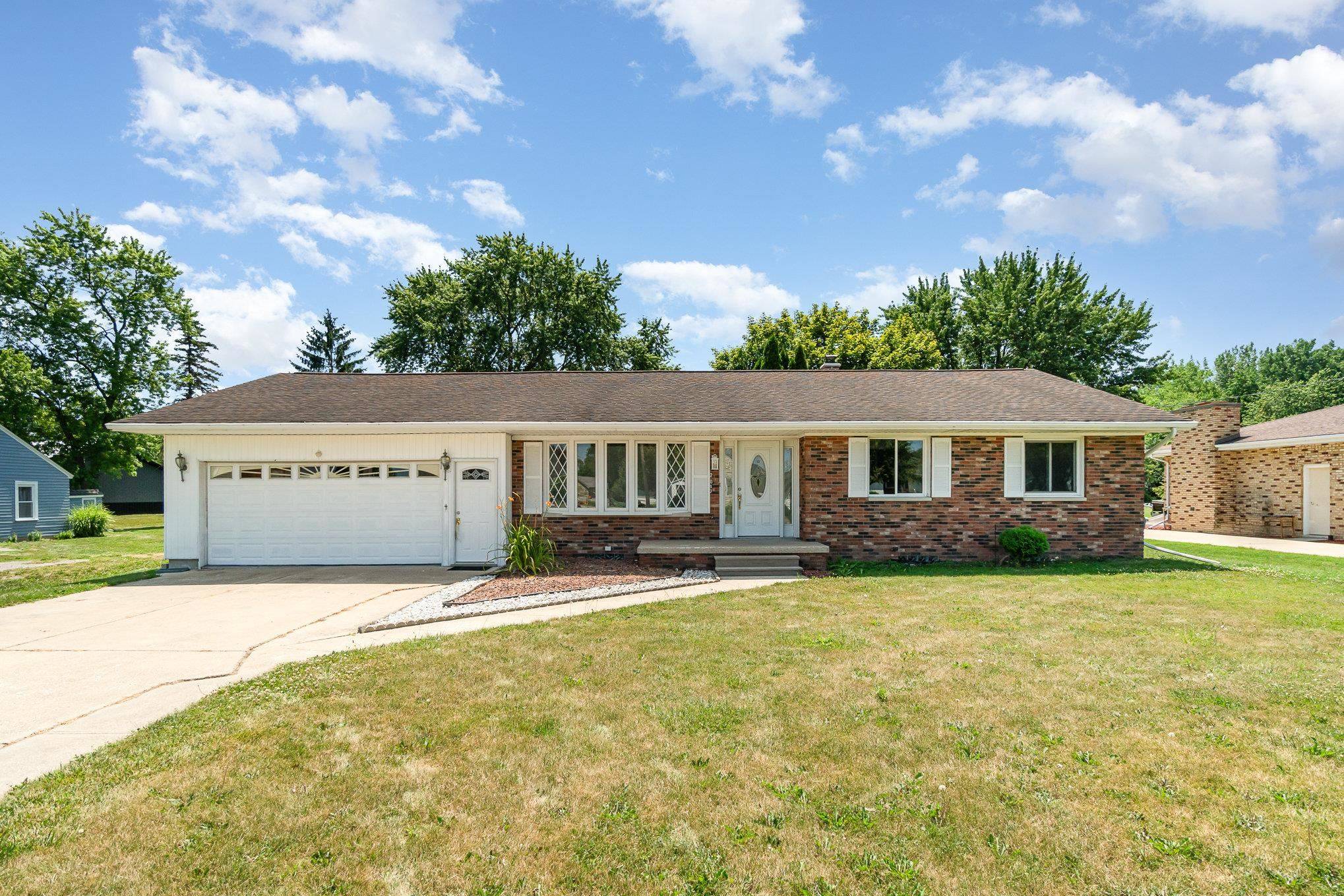 Bay City, MI 48708,2040 Cass Avenue
