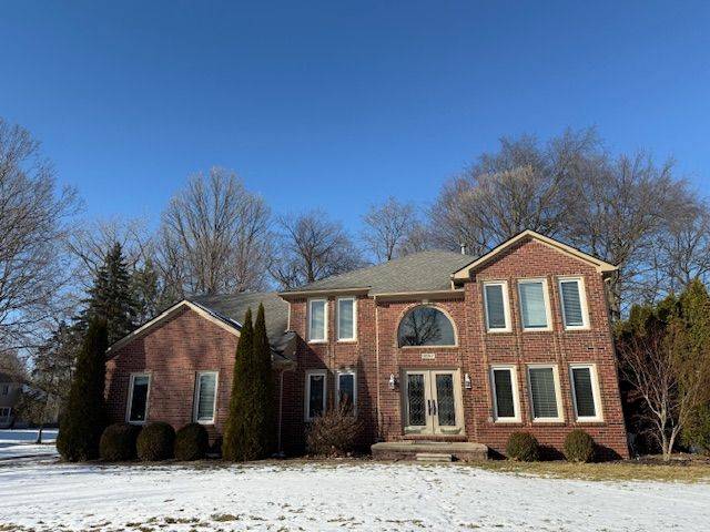 Shelby Twp, MI 48317 1801,8967 ORCHARD Drive