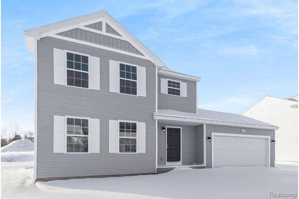 Lapeer, MI 48446 4417,2855 TREYMORE Street