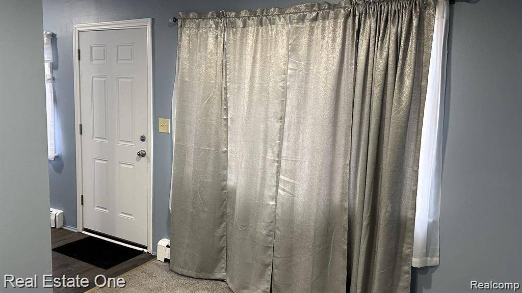 Walled Lake, MI 48390 3333,154 LADD Road