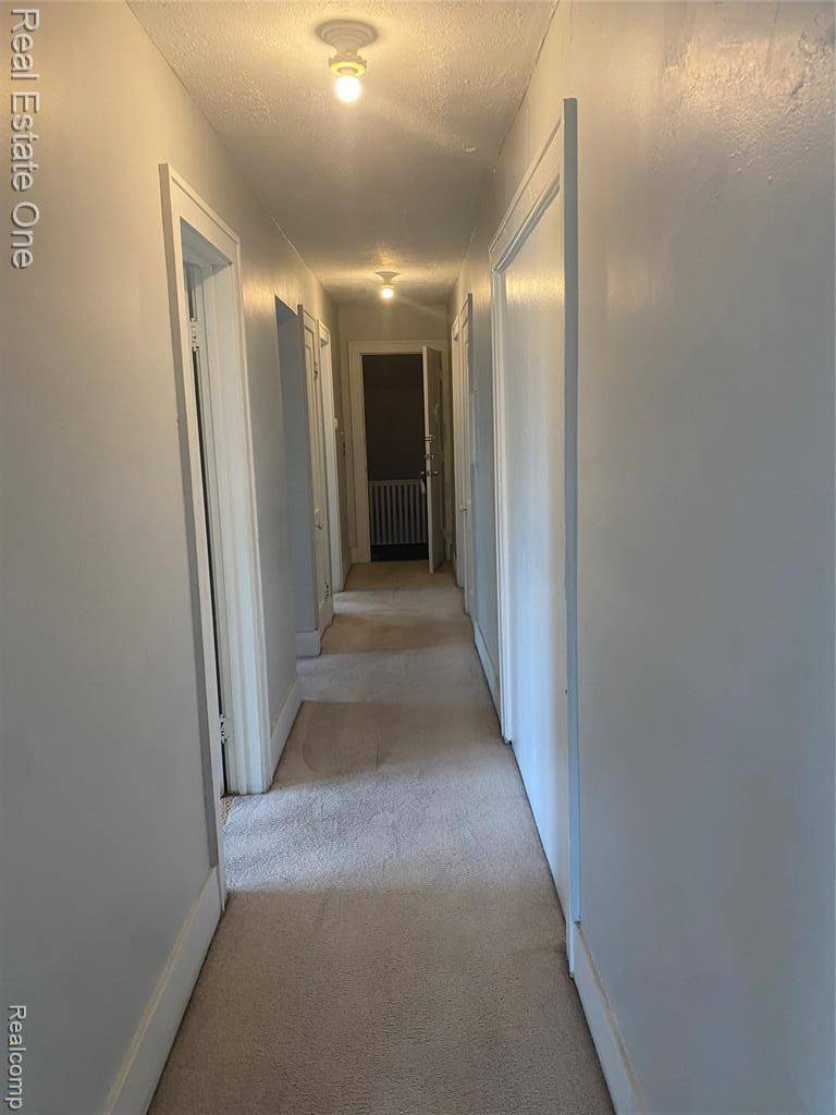 Dearborn, MI 48124 2929,21765 TENNY Street