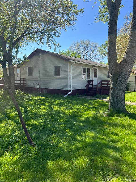 Burton, MI 48529 1018,3183 S TERM Street