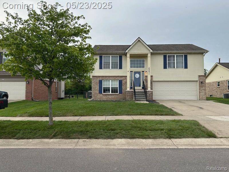 Trenton, MI 48183 7012,29471 HUNTER Street