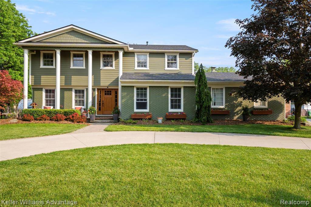 Livonia, MI 48154 3143,32251 Cambridge Street