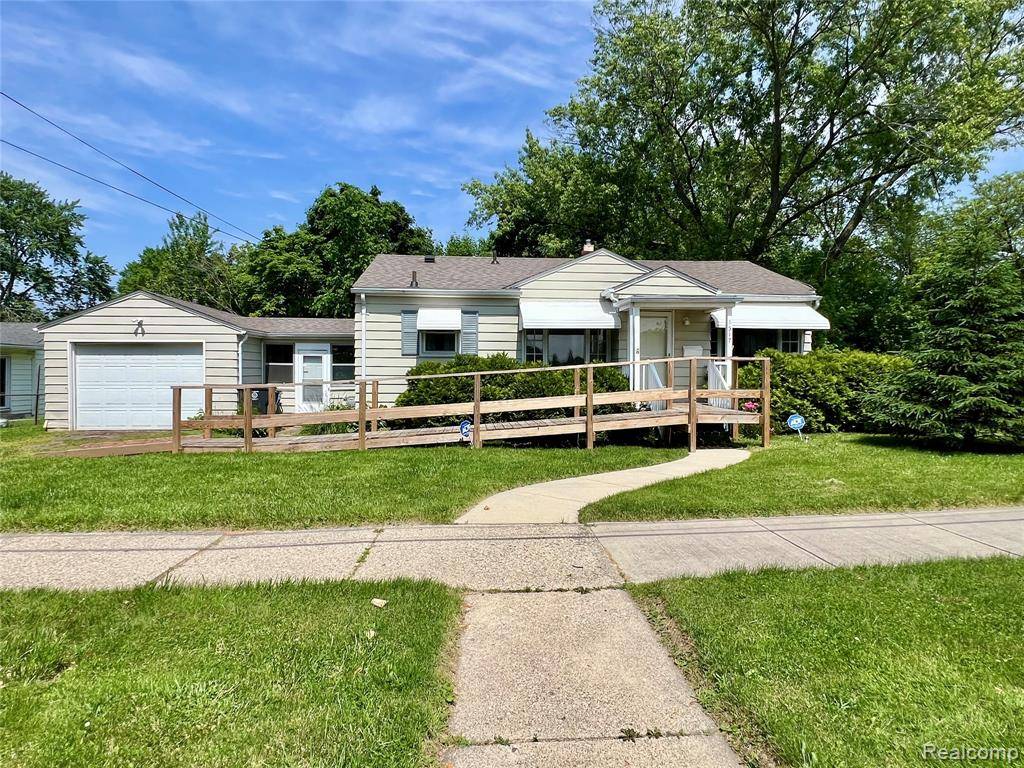 Flint, MI 48503 3569,1517 Monteray Street