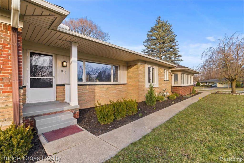 Bloomfield Hills, MI 48302 0634,95 HILLSDALE Road