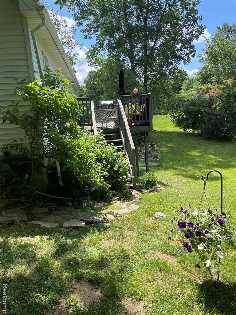 Columbiaville, MI 48421 9627,4537 Morgan Drive
