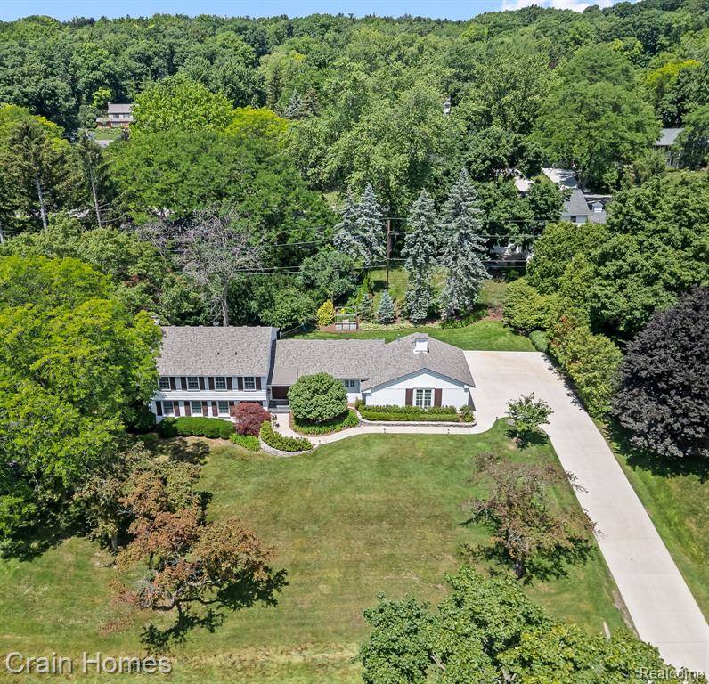 Bloomfield Hills, MI 48304 3139,759 Rock Spring Road