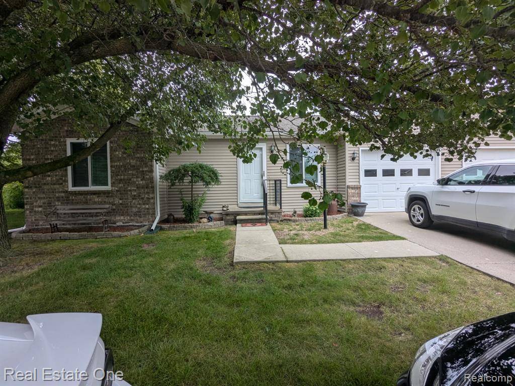 Marine City, MI 48039 1439,730 Channel Drive