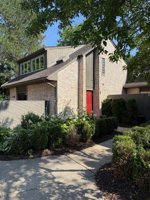 Bloomfield Hills, MI 48304 5135,41350 N Woodward Avenue