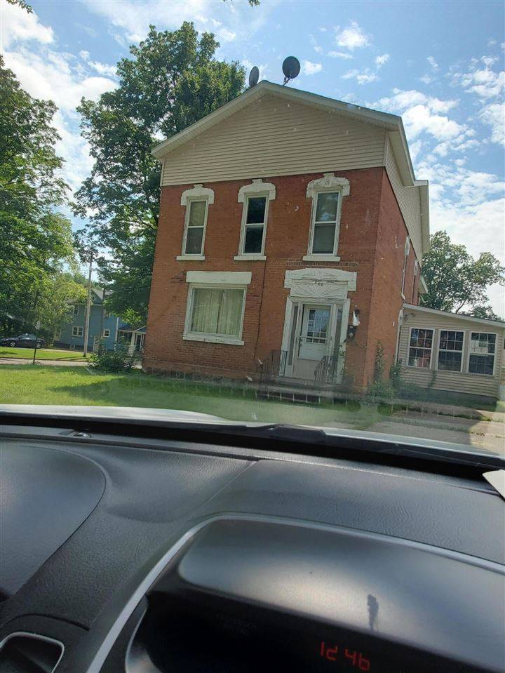 Albion, MI 49224-2141,203 W Ash Street
