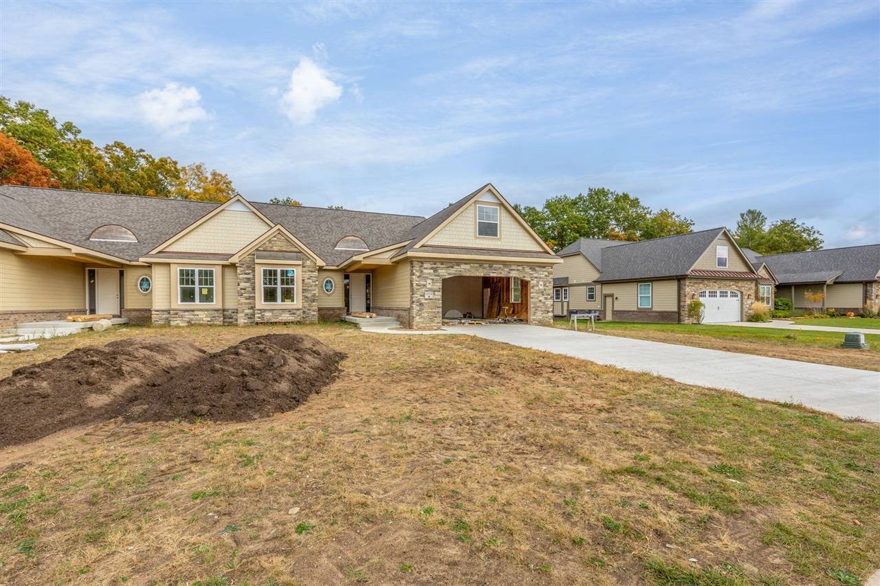 Stanwood, MI 49346,12258 Tullymore Drive Drive