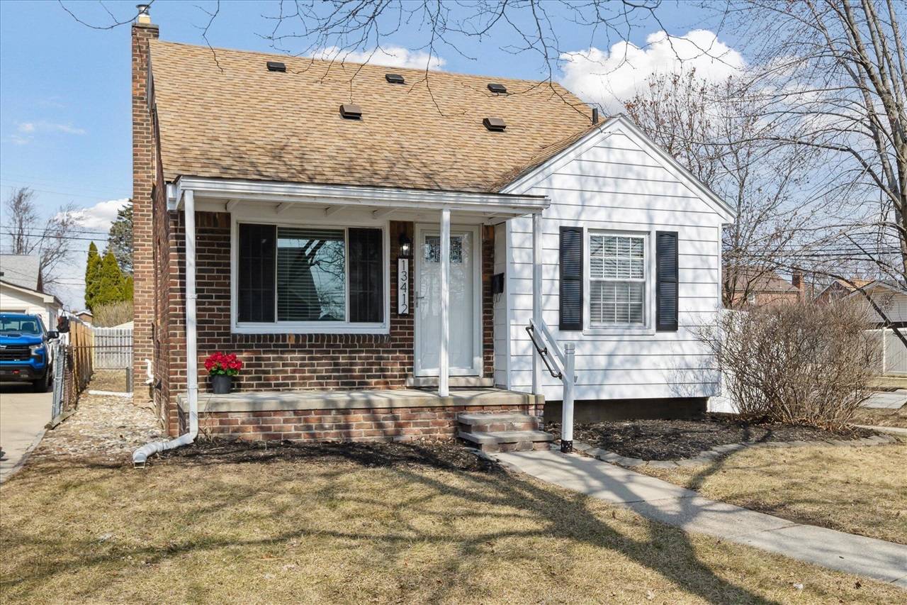 Southgate, MI 48195,13412 Sycamore St