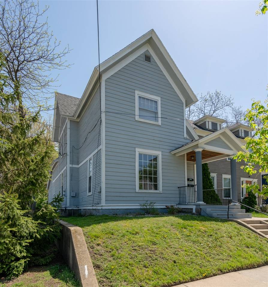Grand Rapids, MI 49503-3440,318 College Avenue