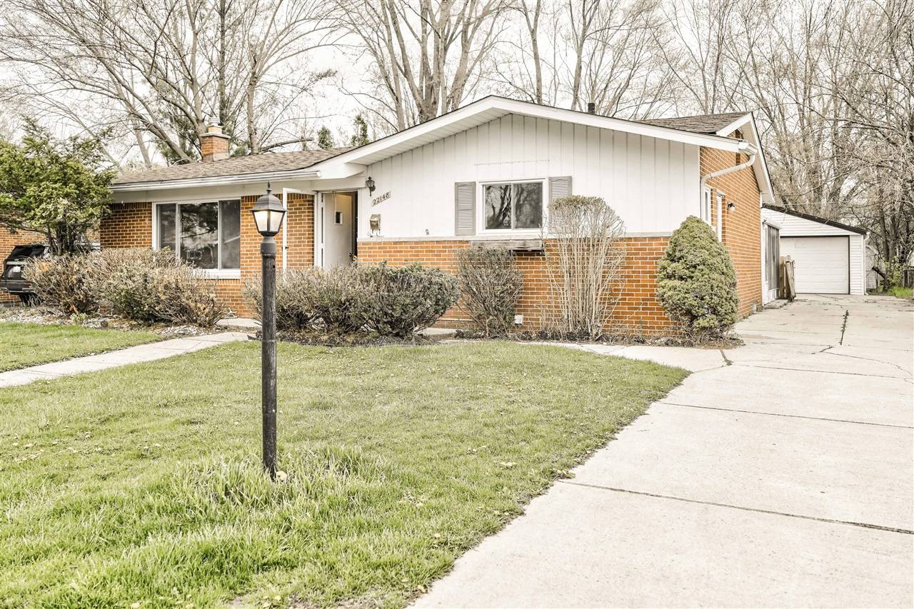 Farmington Hills, MI 48336-3833,22148 W Brandon Street