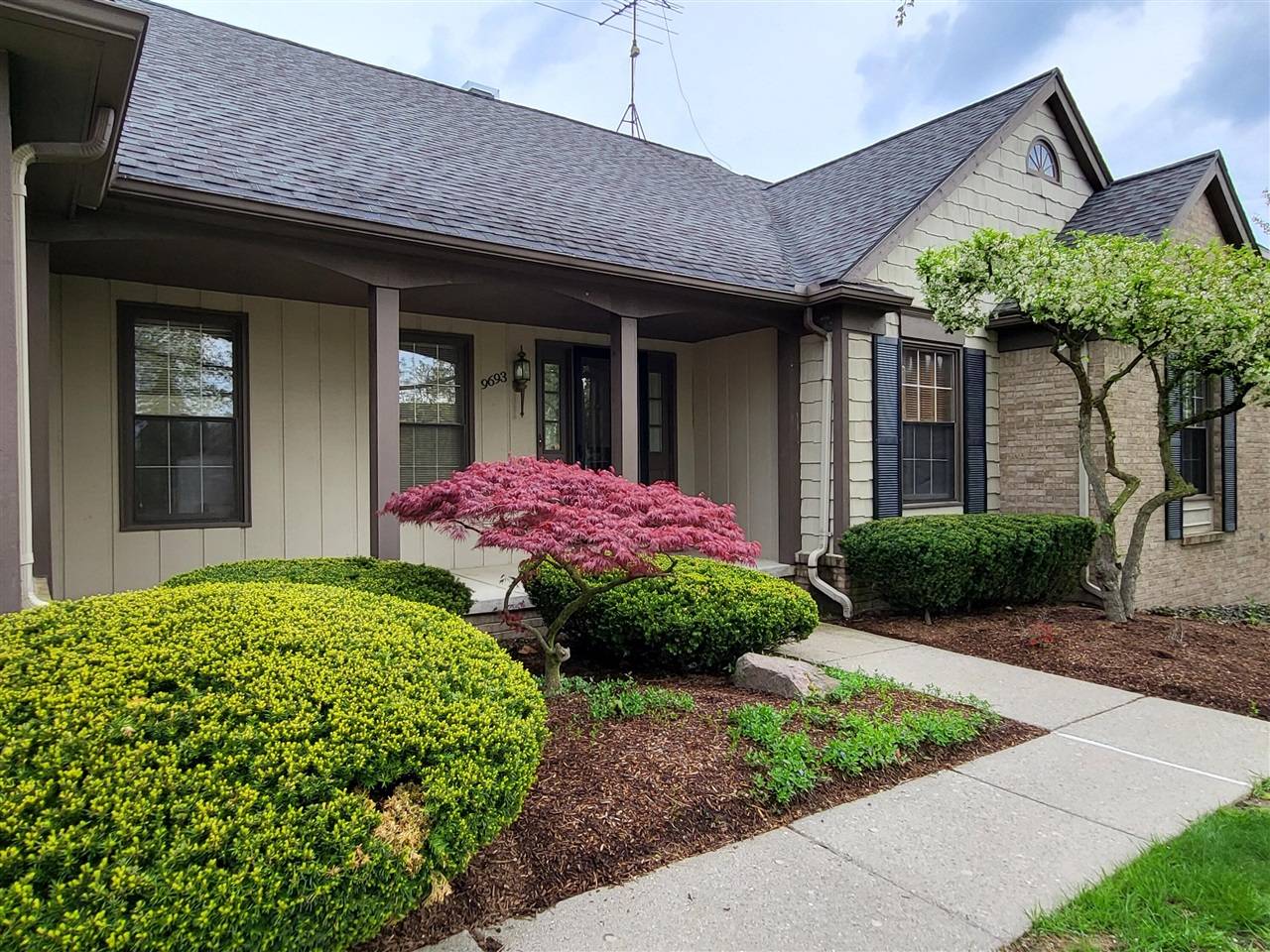 Plymouth, MI 48170-3249,9693 Normandy Drive