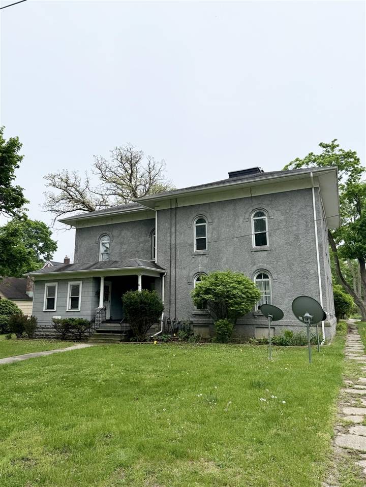 Albion, MI 49224,612 E Erie Street
