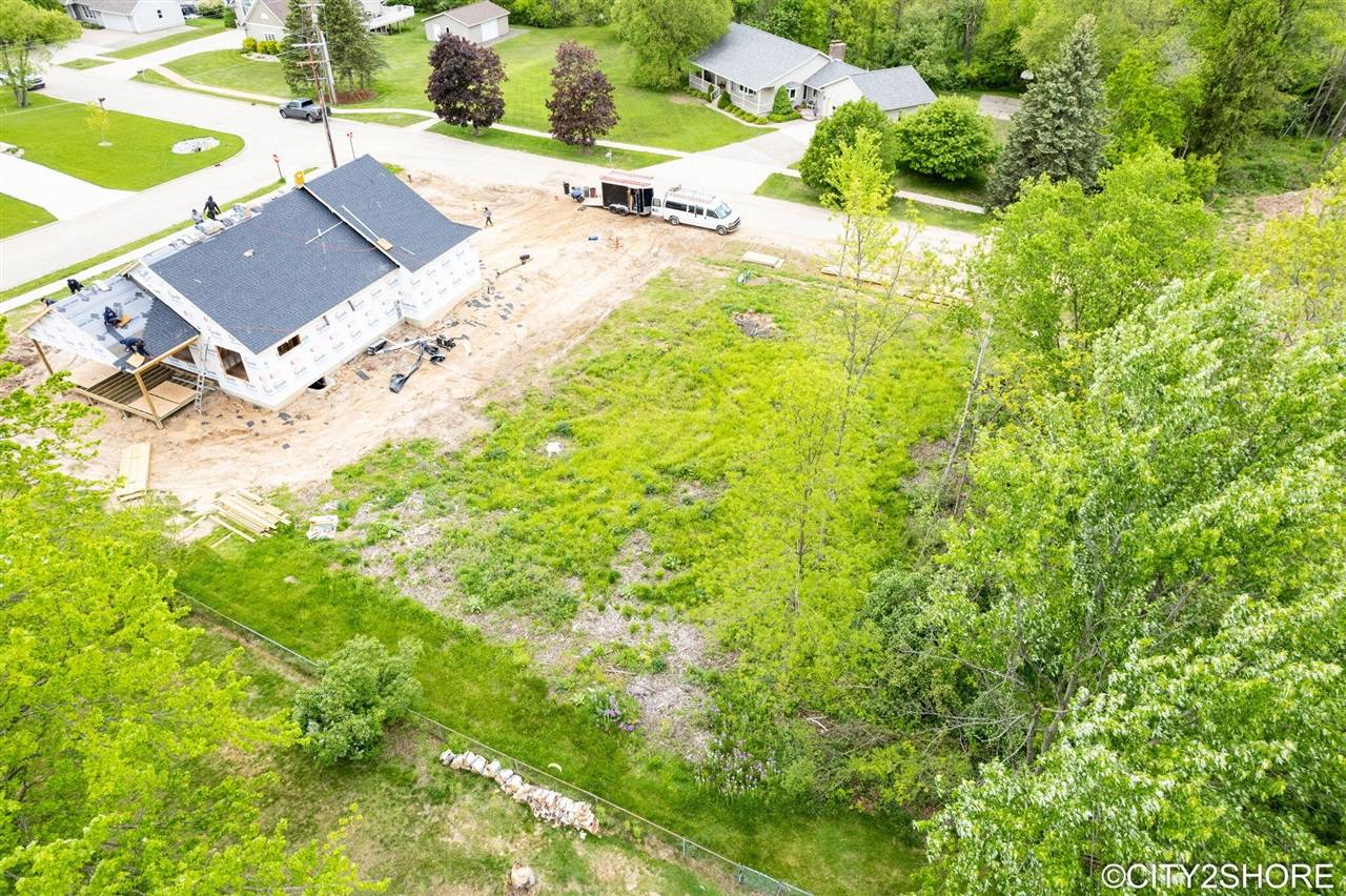 Cedar Springs, MI 49319,322 E Ash Street