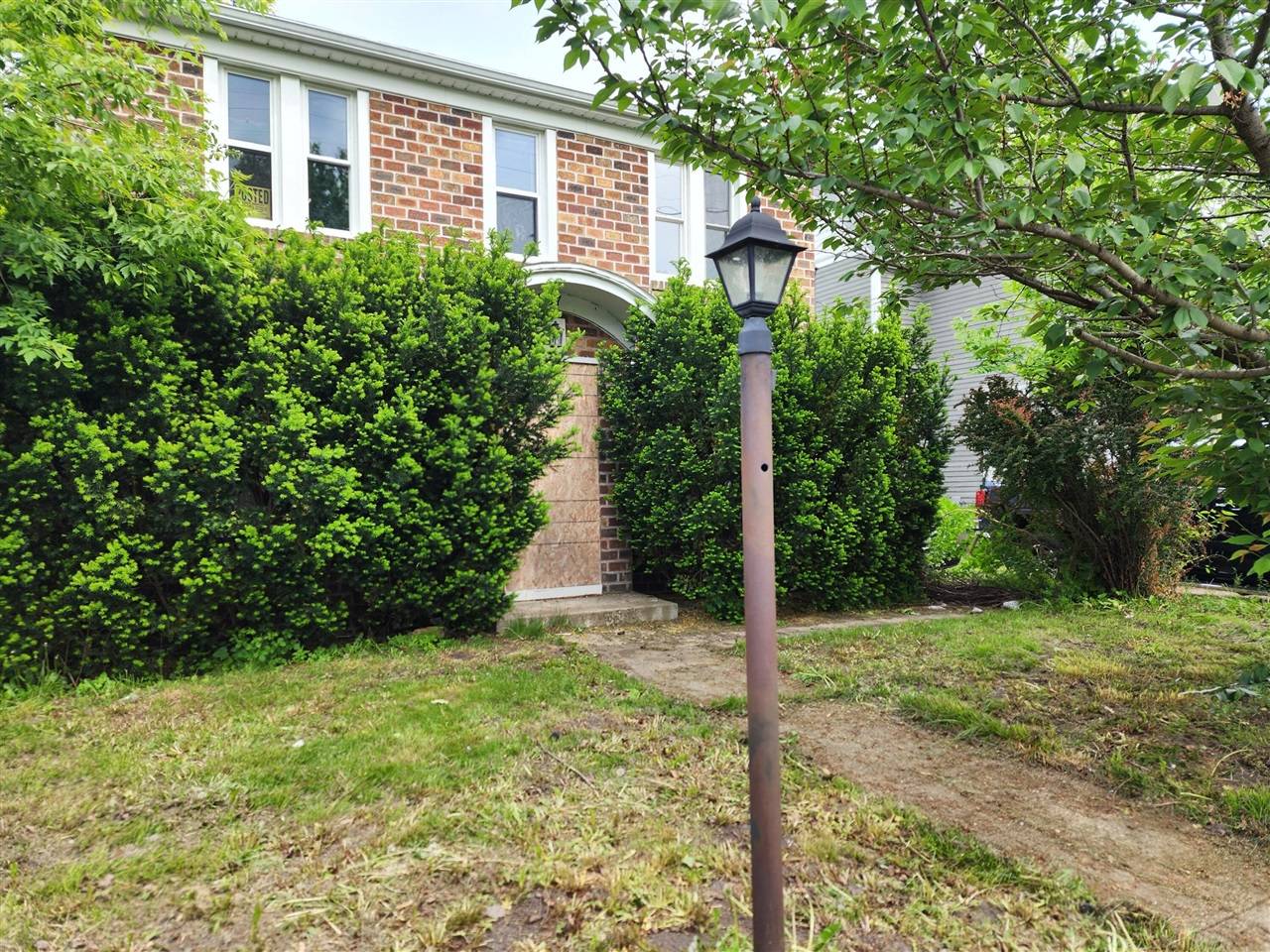 Kalamazoo, MI 49001,907 Russell Street