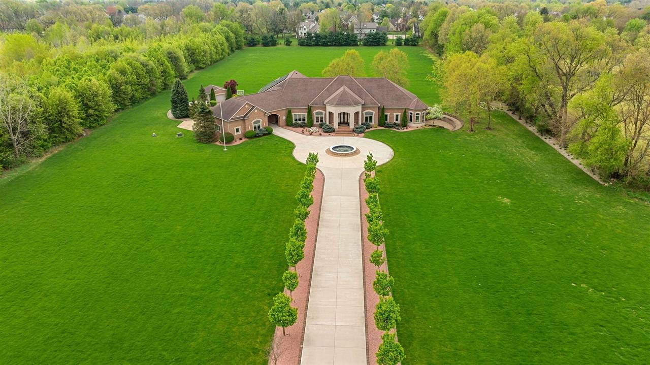 Niles, MI 49120-5946,30217 Stratford Court