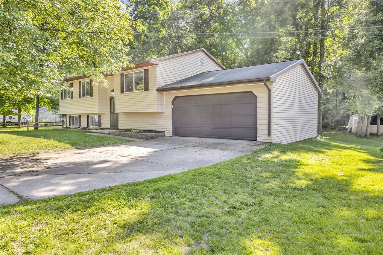Jackson, MI 49203-3802,2212 Aurora Drive