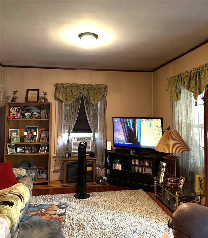 Jackson, MI 49202-4213,311 Hibbard Avenue