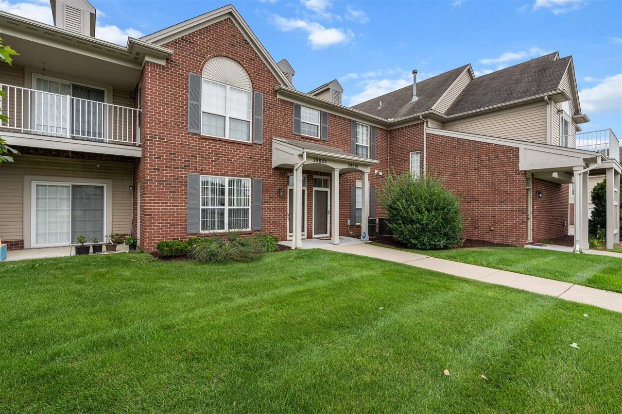 Warren, MI 48092-4691,29822 Heritage Parkway
