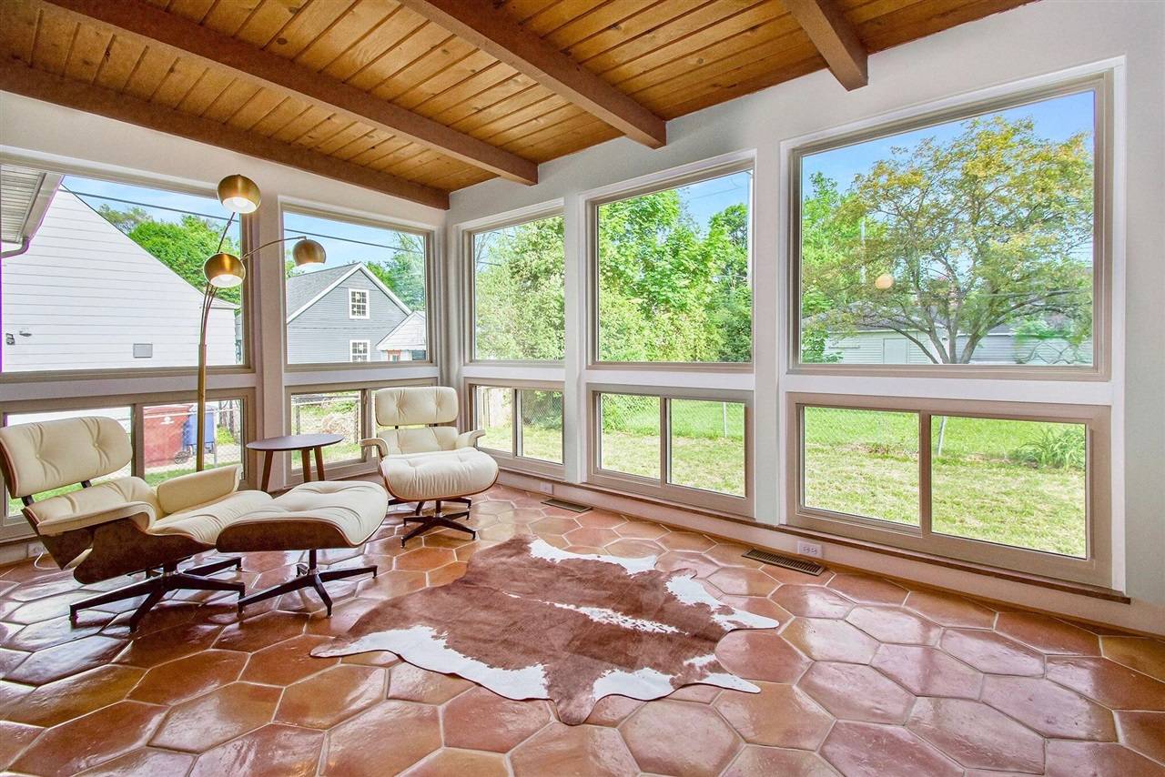 Ann Arbor, MI 48103-3615,1525 Arborview Boulevard