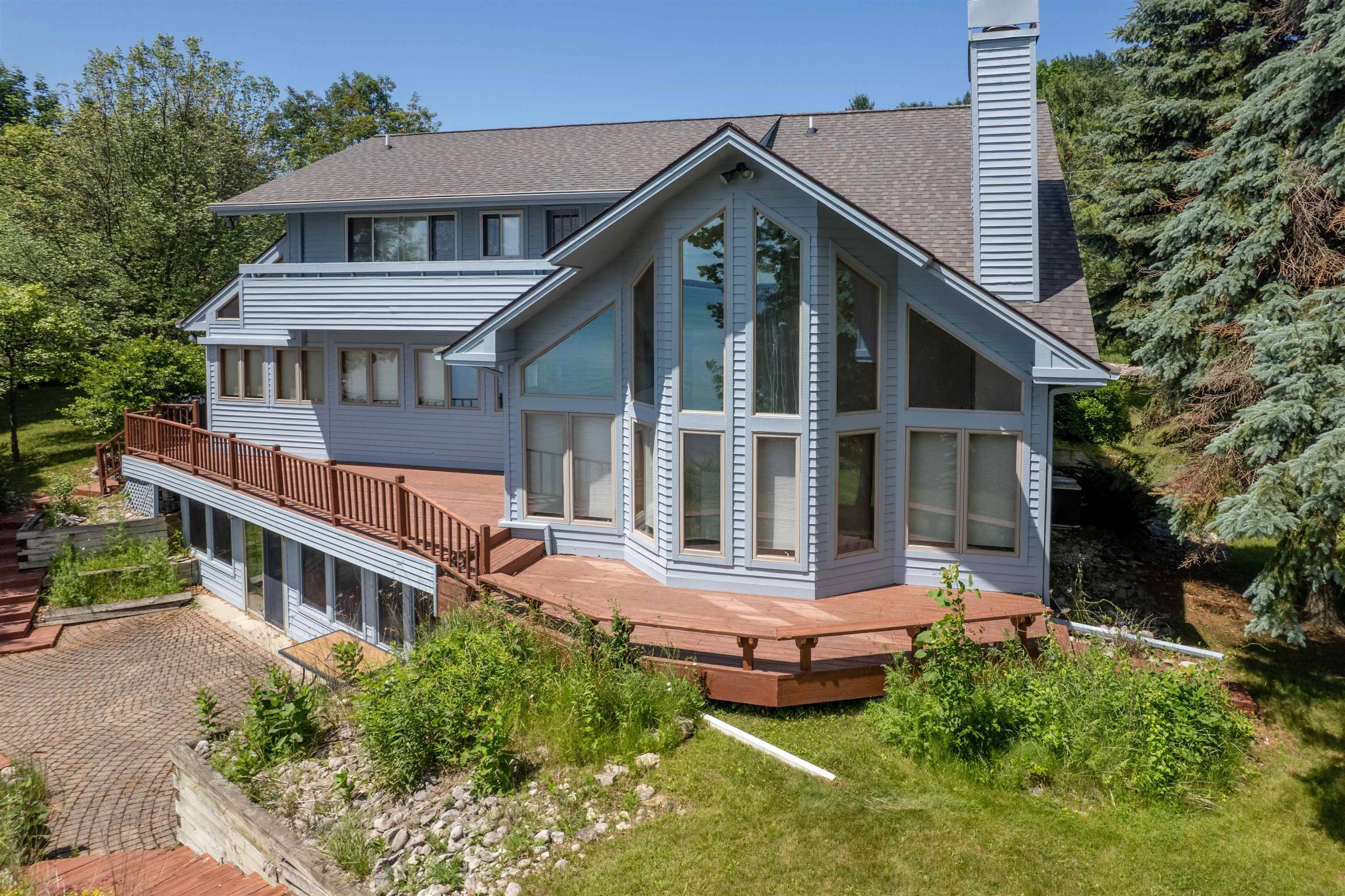 Traverse City, MI 49686,14088 Bluff Road