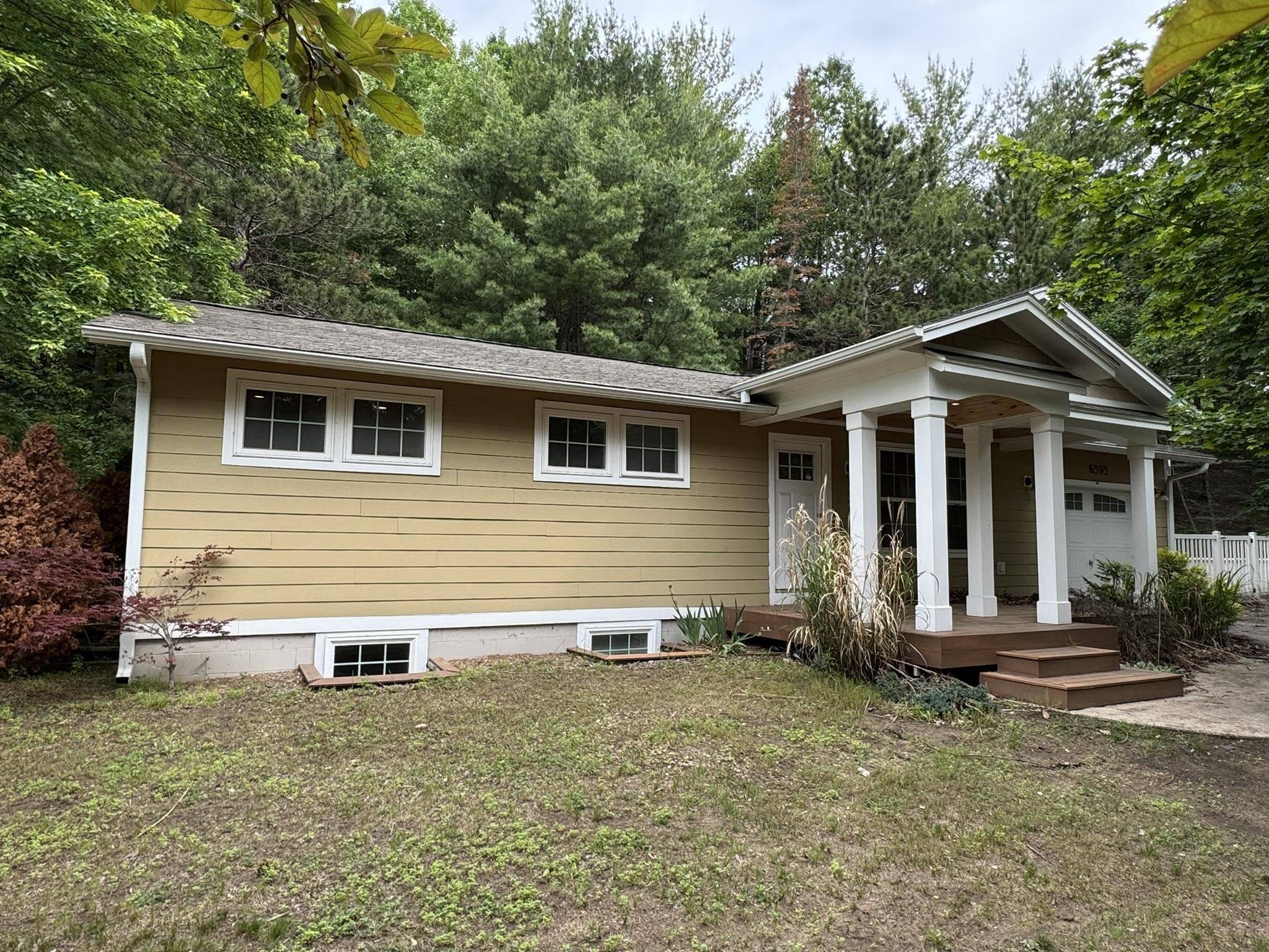 Traverse City, MI 49686,6393 Center Road