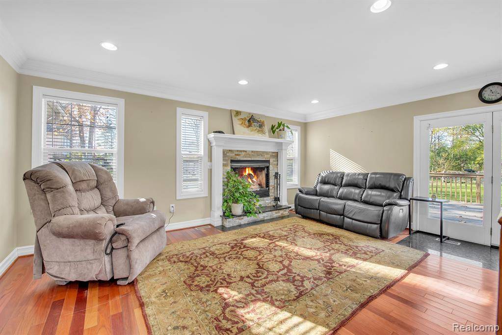 Belleville, MI 48111,10906 Dewitt RD