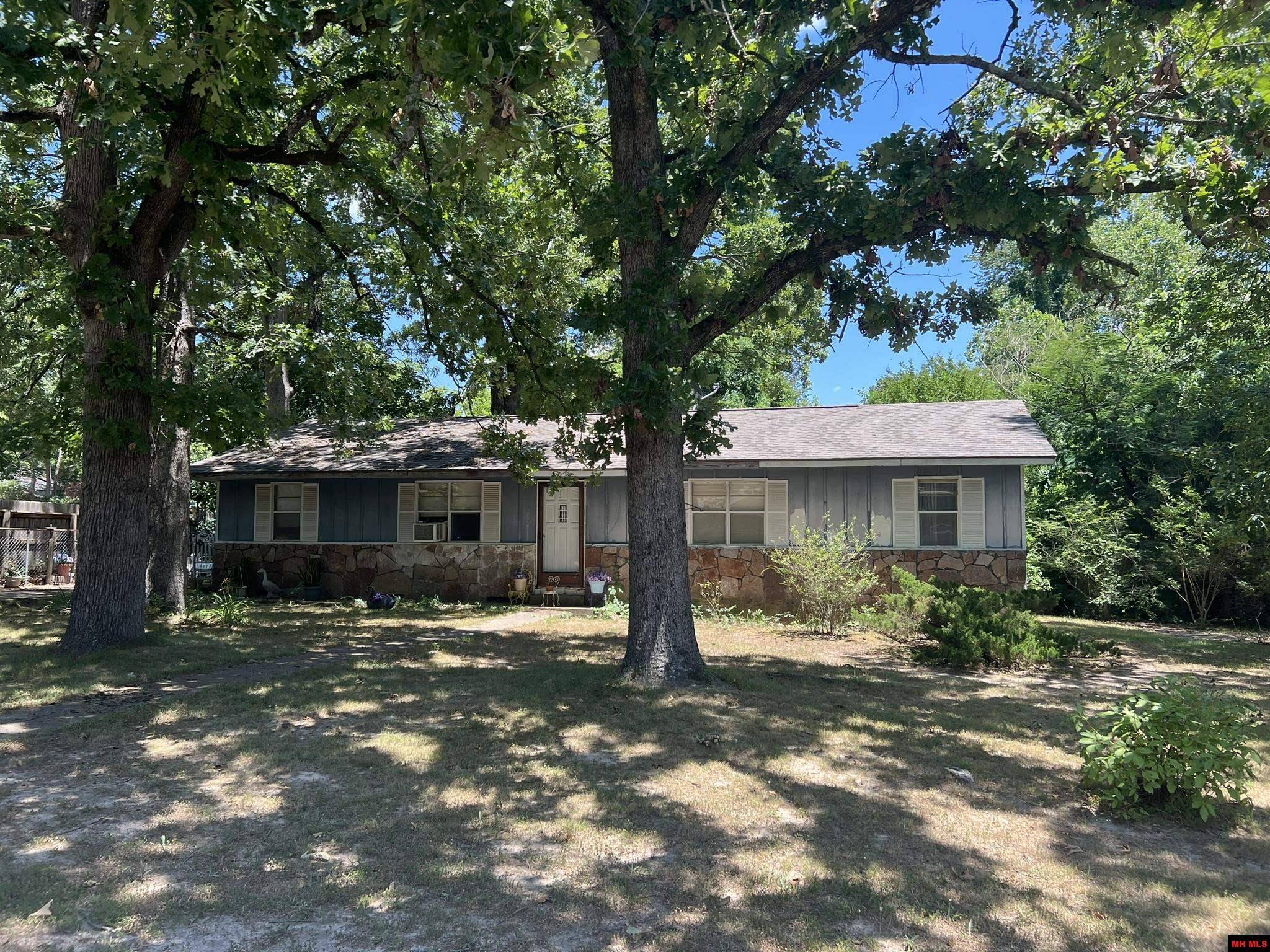 Summit, AR 72677,212 S MAIN STREET