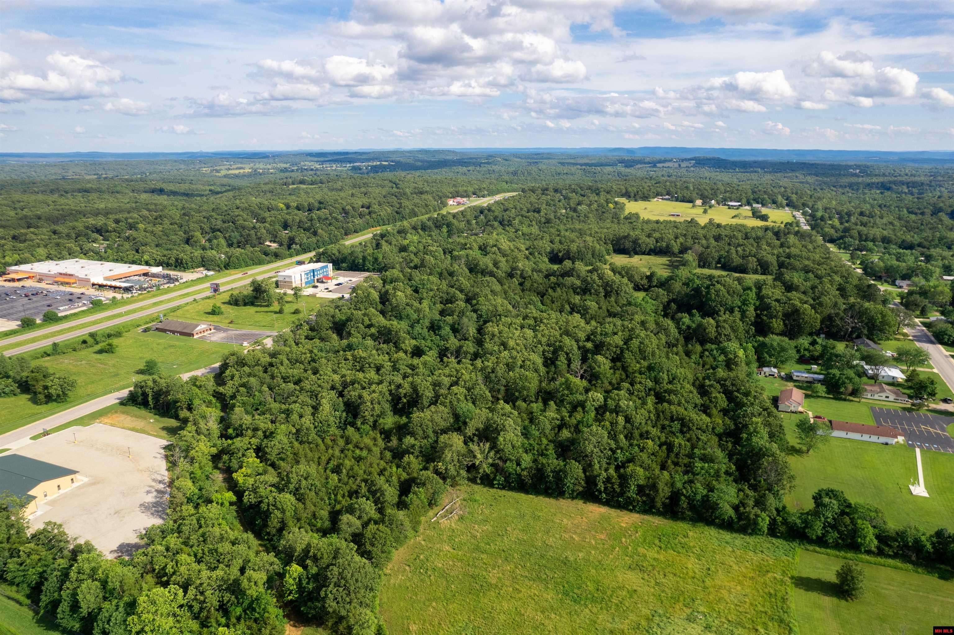 Mountain Home, AR 72653,007-13956-000 DRILLERS WAY