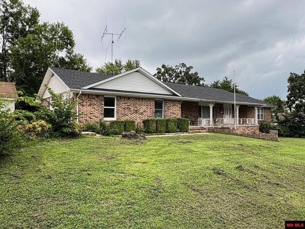 Mountain Home, AR 72653,1515 NICOLE LANE