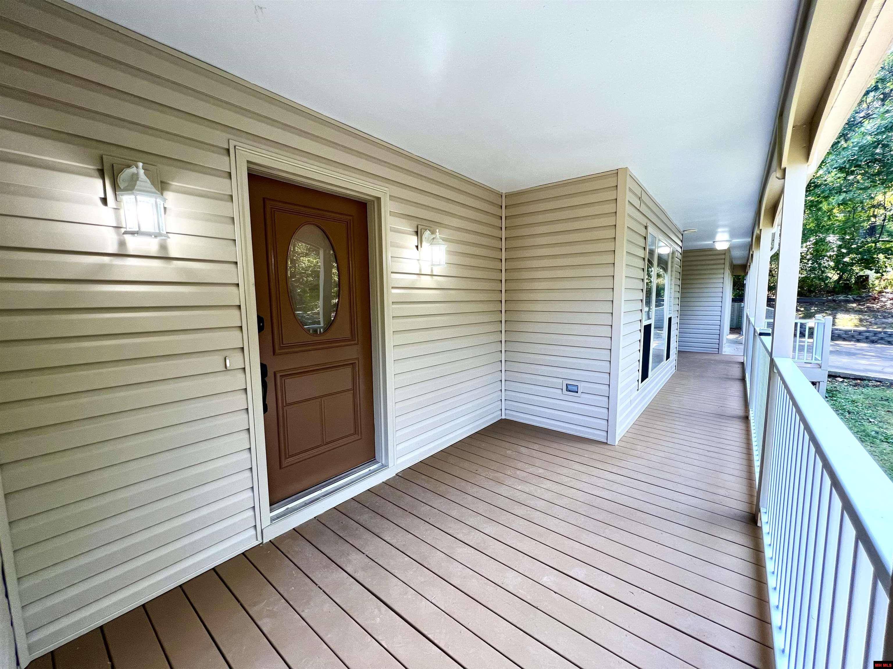 Mountain Home, AR 72653,804 MADISON AVENUE