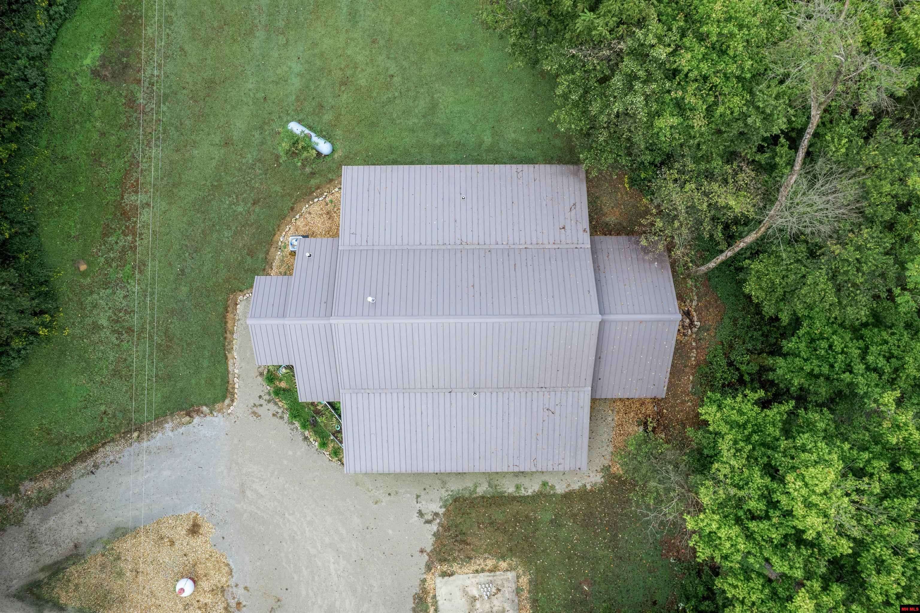 Norfork, AR 72658,2891 SHIPPS DRIVE