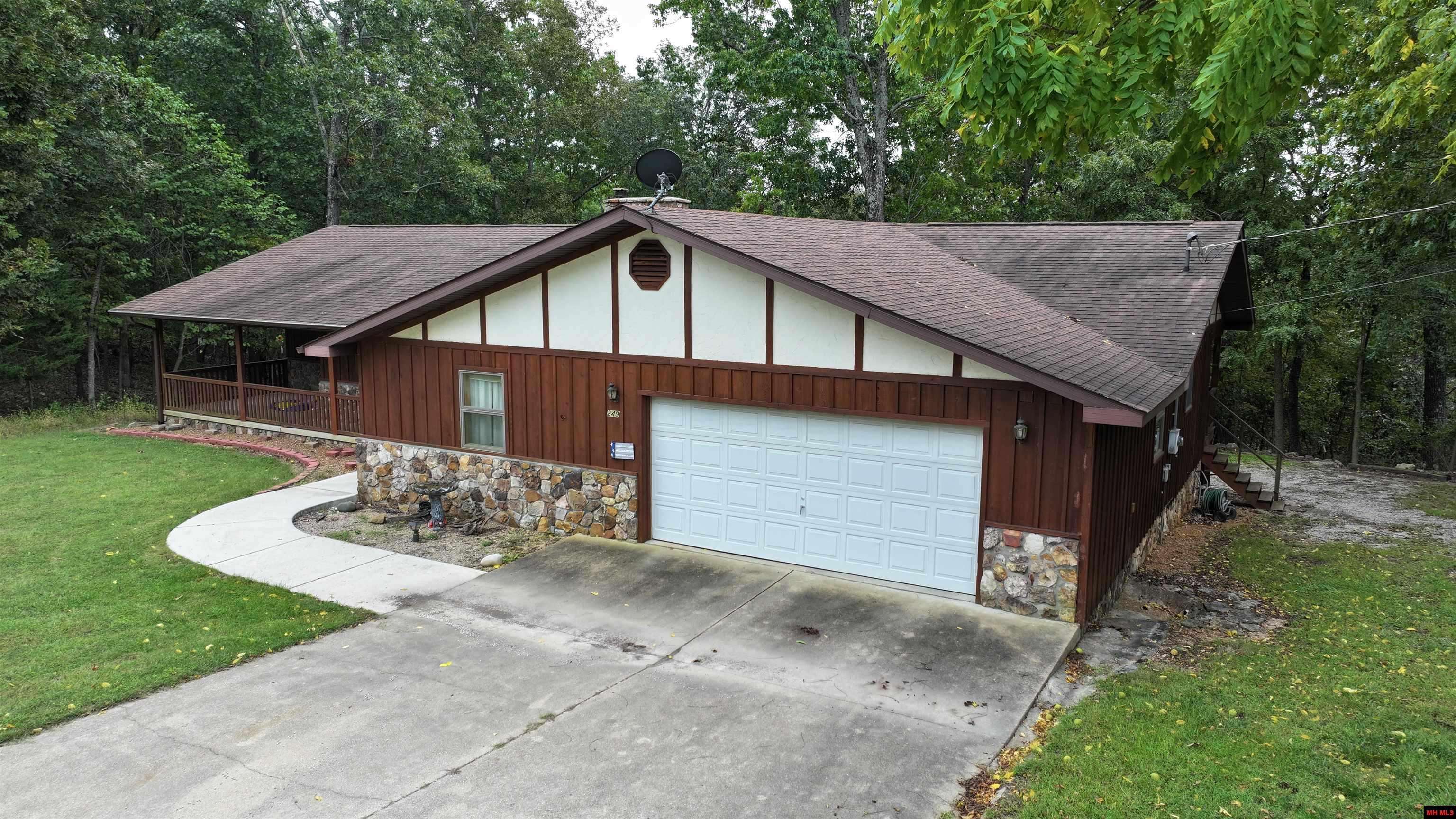 Gamaliel, AR 72537,249 CR 819