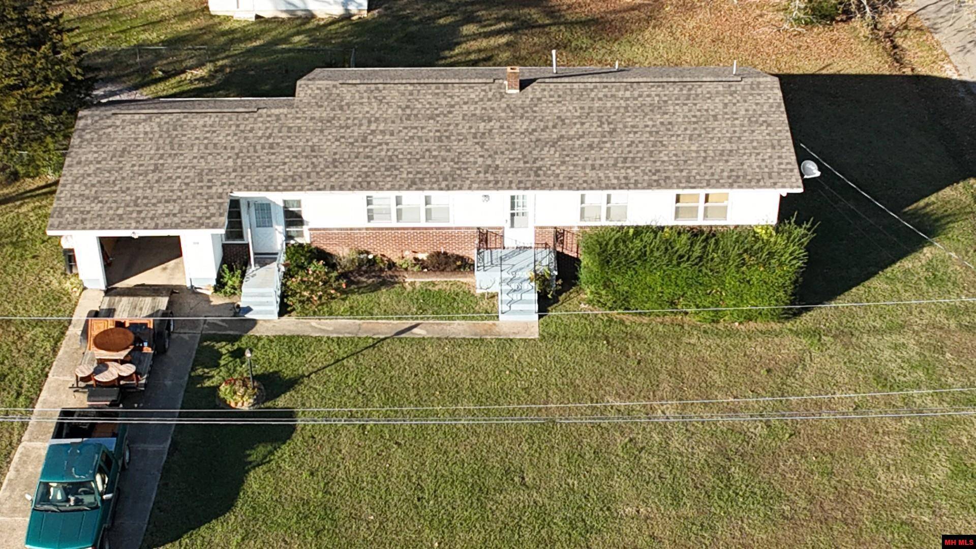 Summit, AR 72677,312 GEORGE STICE AVENUE