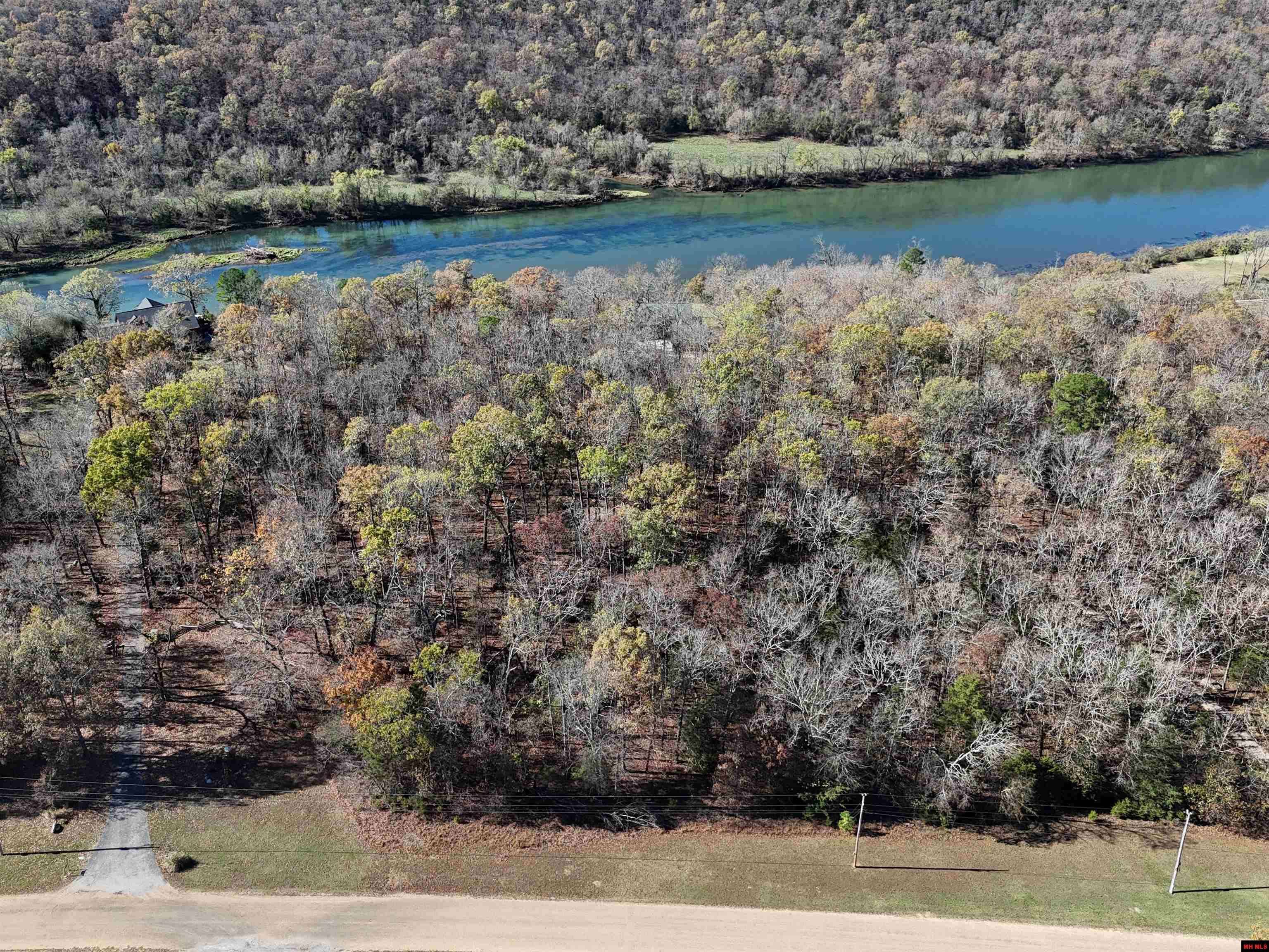 Mountain Home, AR 72653,002-11222-012 COUGAR DRIVE