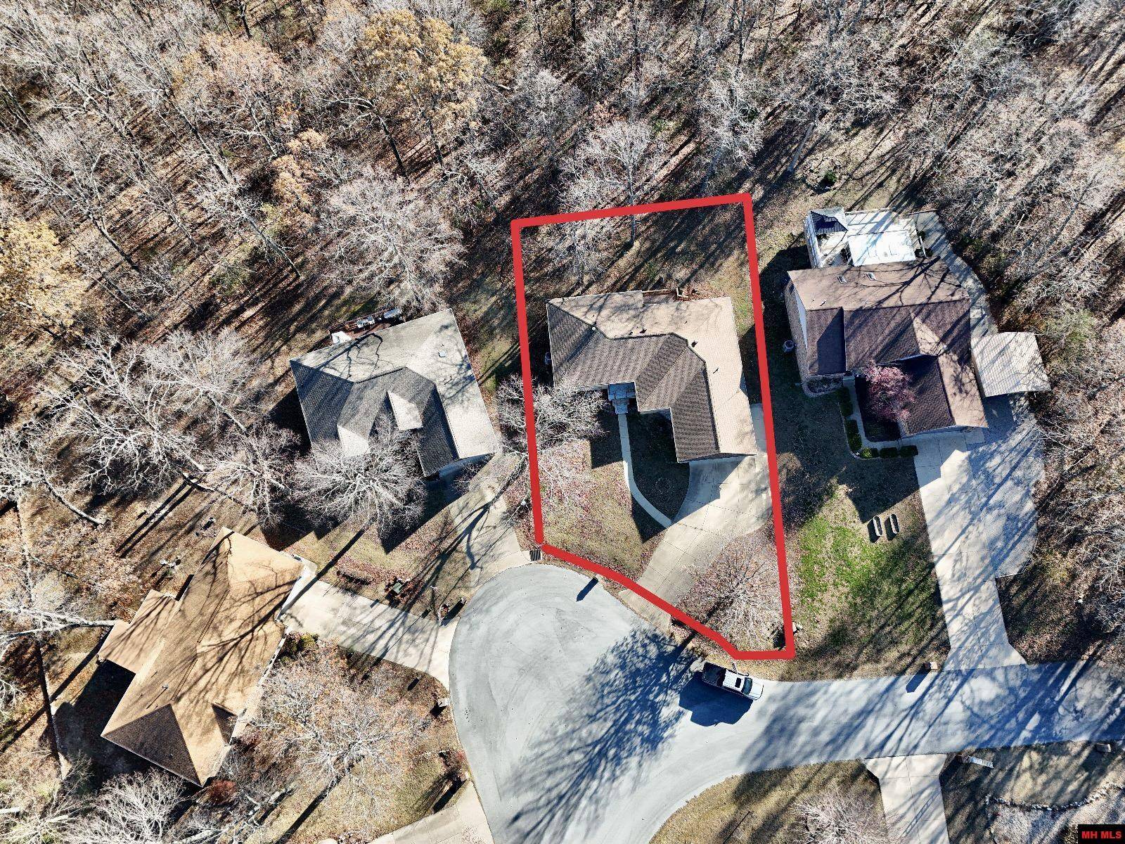 Mountain Home, AR 72653,503 HICKORY HOLLOW DRIVE