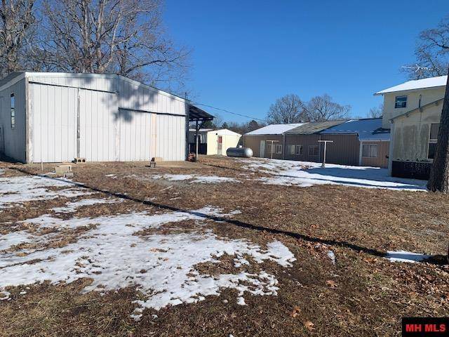 Yellville, AR 72687-0000,11125 HWY 14 NORTH